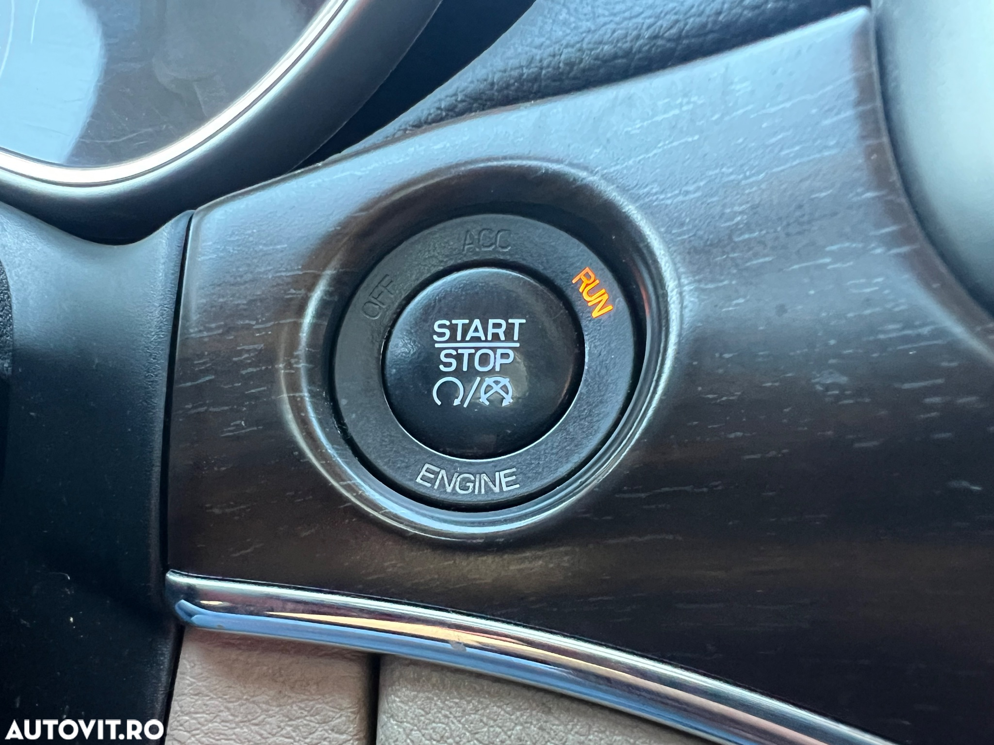 Jeep Grand Cherokee - 26