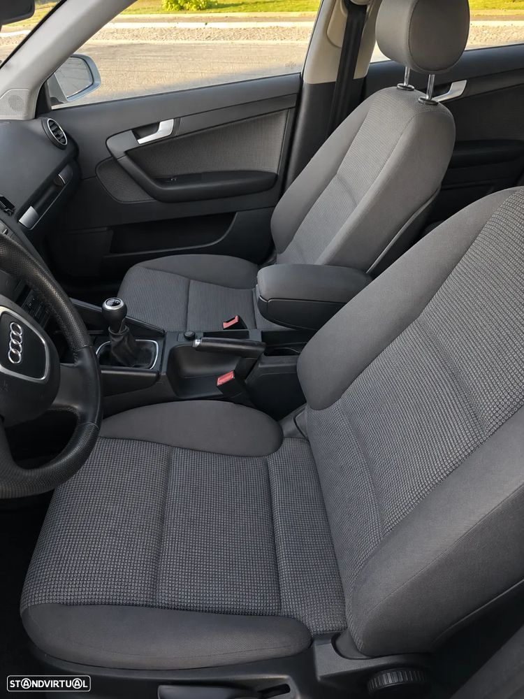 Audi A3 Sportback 1.9 TDi Sport - 12