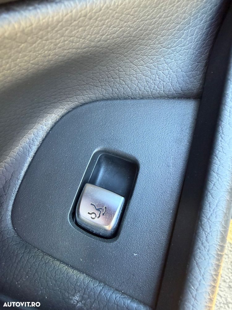 Mercedes-Benz E 43 AMG 4Matic 9G-TRONIC - 15