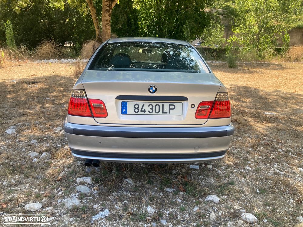 BMW 323 - 4