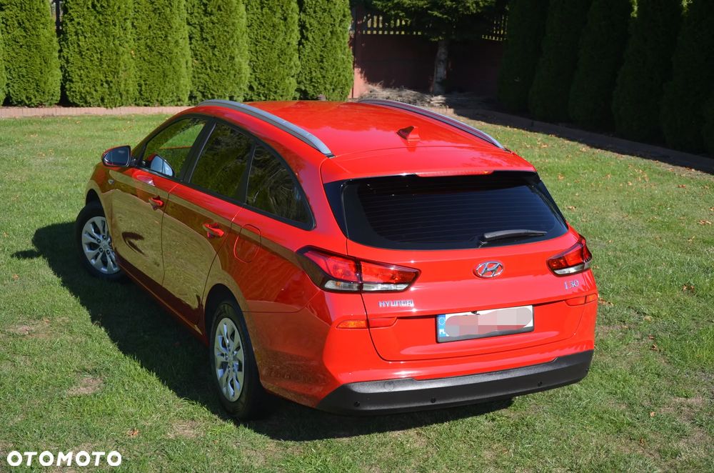 Hyundai i30 1.5 DPI Modern - 11