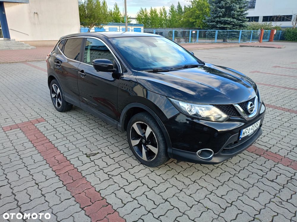 Nissan Qashqai - 2