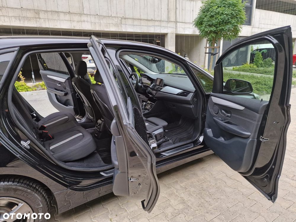 BMW Seria 2 218d Sport-Aut Advantage - 4