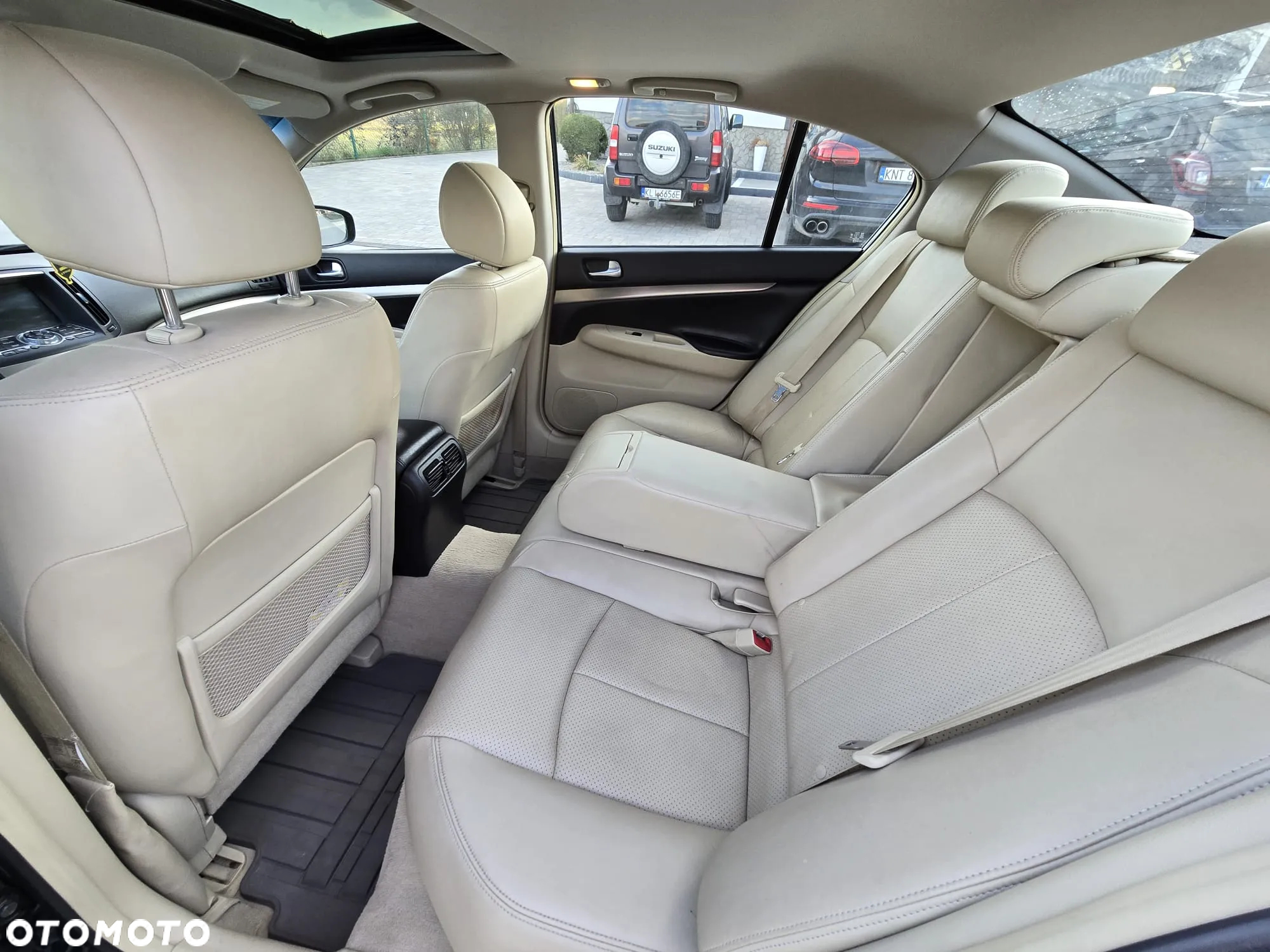Infiniti G G37 AWD - 20