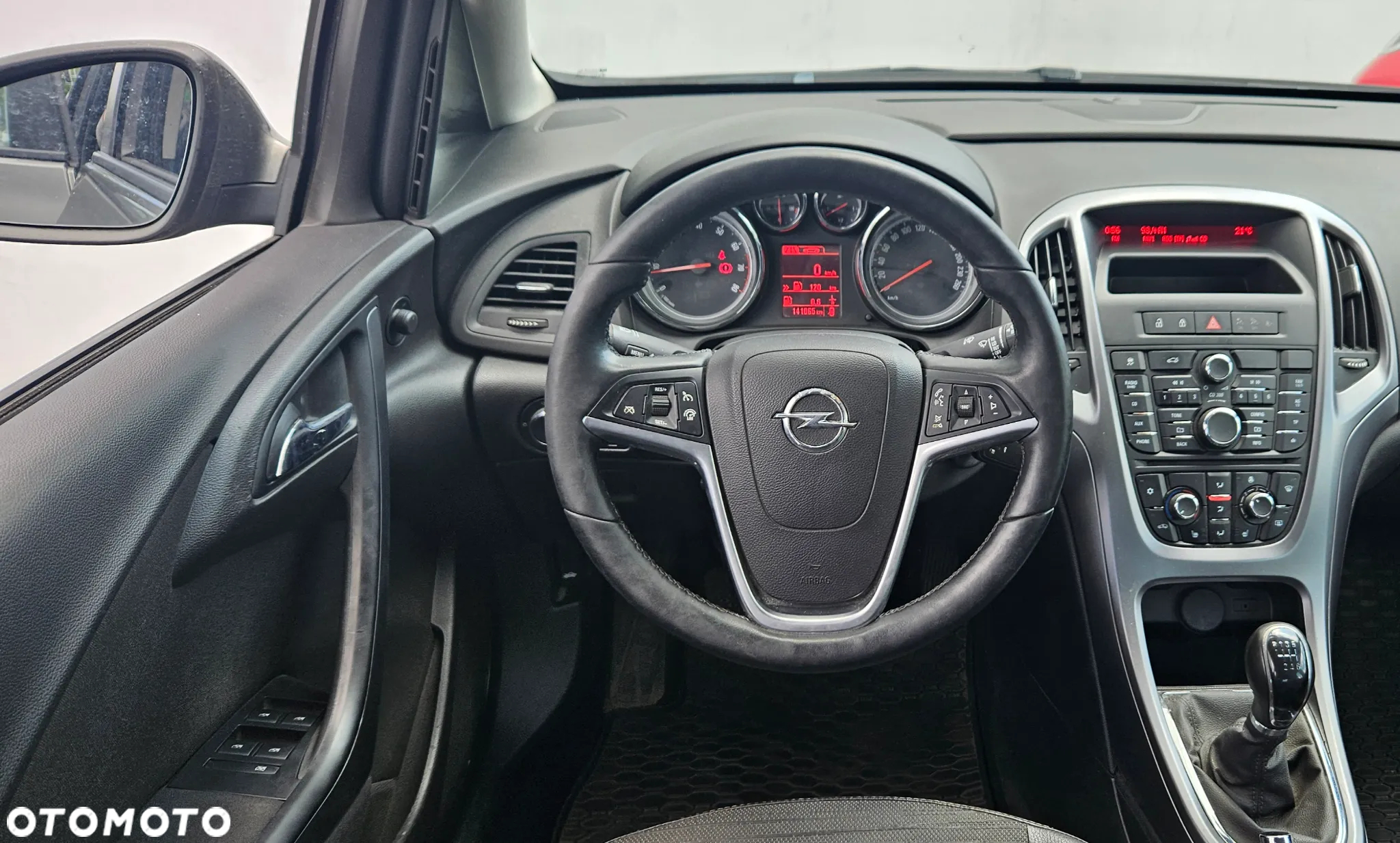 Opel Astra IV 1.4 T Executive - 7