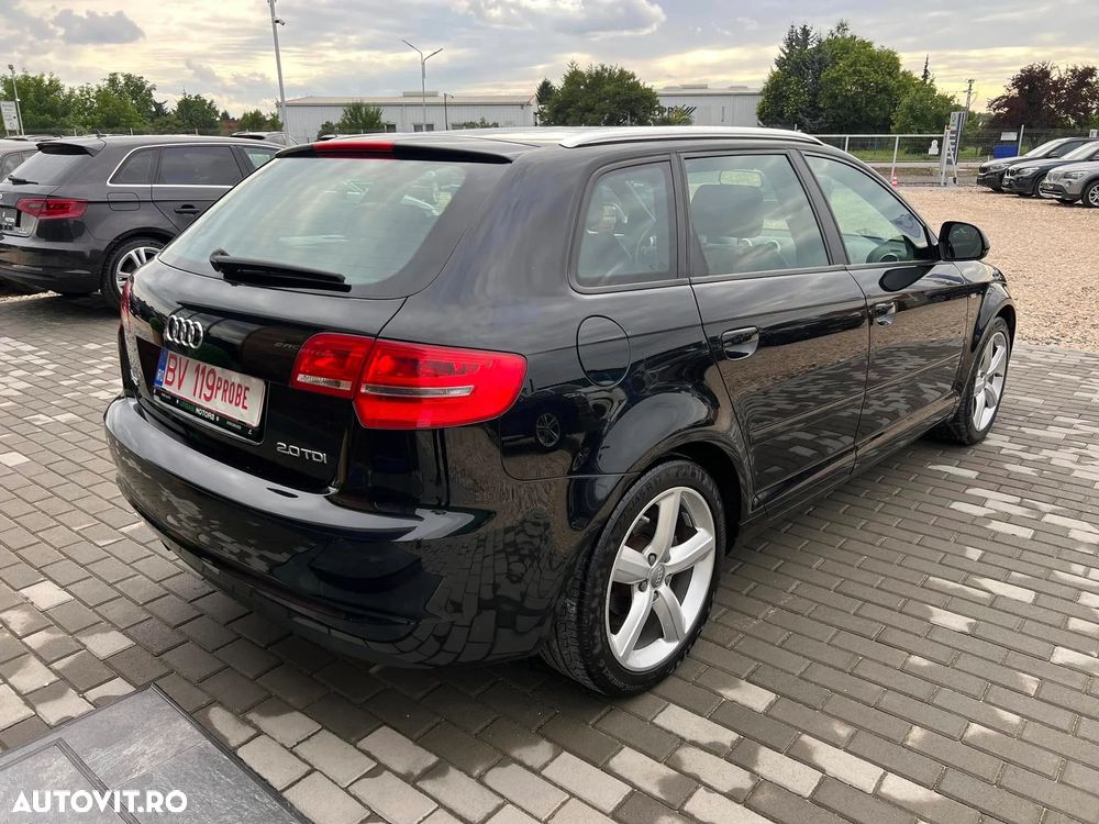 Audi A3 2.0 TDI Sportback S line Sportpaket plus - 2
