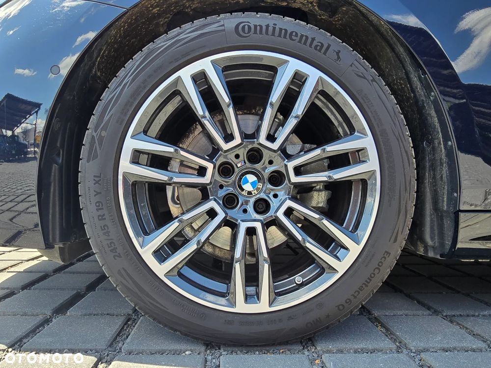 BMW Seria 5 520d xDrive - 7