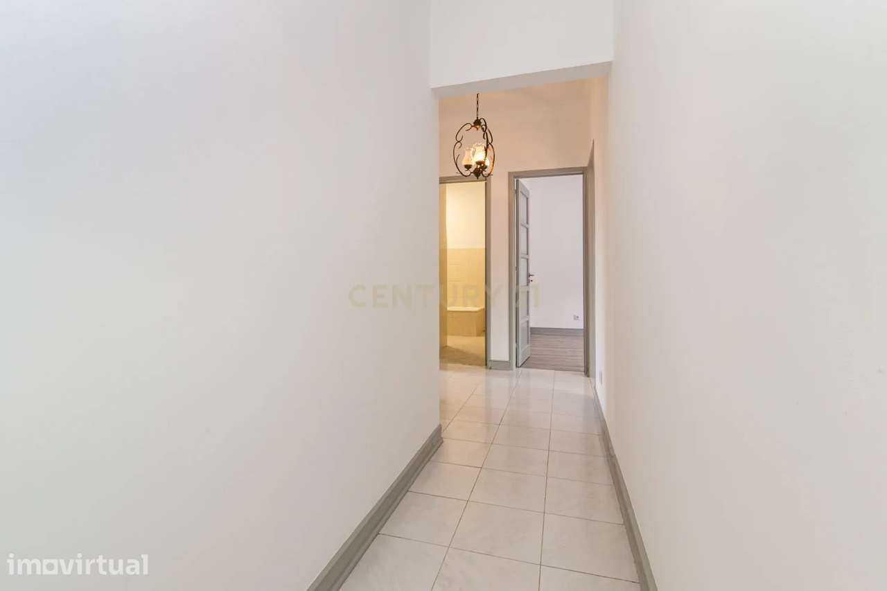 Apartamento T1 renovado, na Pontinha, Odivelas. Para Arrendar! - Grande imagem: 2/22