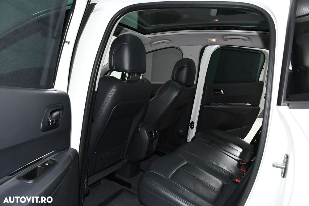 Peugeot 3008 HYbrid4 - 6