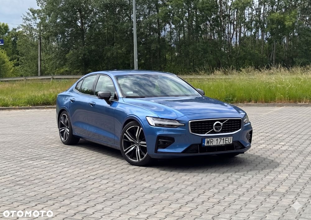 Volvo S60 T5 AWD R-Design - 1