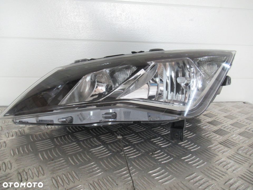LAMPA PRZEDNIA PRZÓD LEWA SEAT LEON 3 III 5F1 5F1941005 2012-2016 - 4