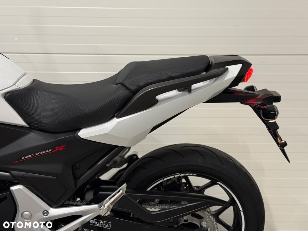 Honda NC - 32