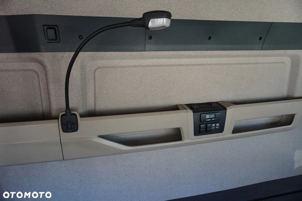 MAN TGX 33.640 6x4 / DMC 70000 kg / 280 tys. km - 25