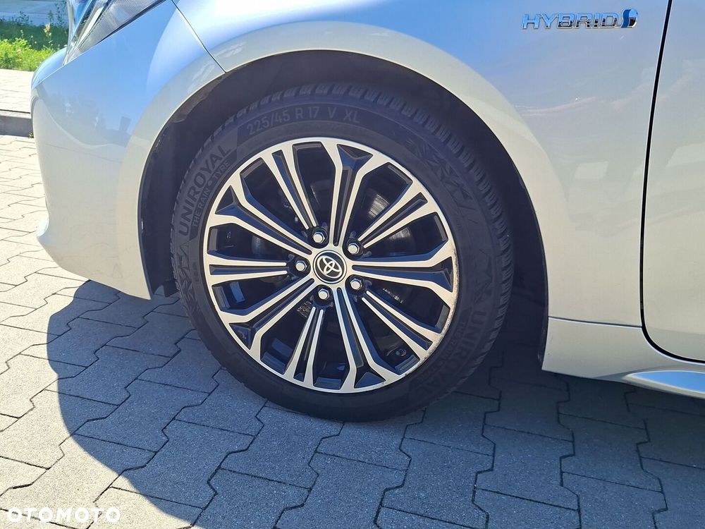 Toyota Corolla 2.0 Hybrid Comfort - 25