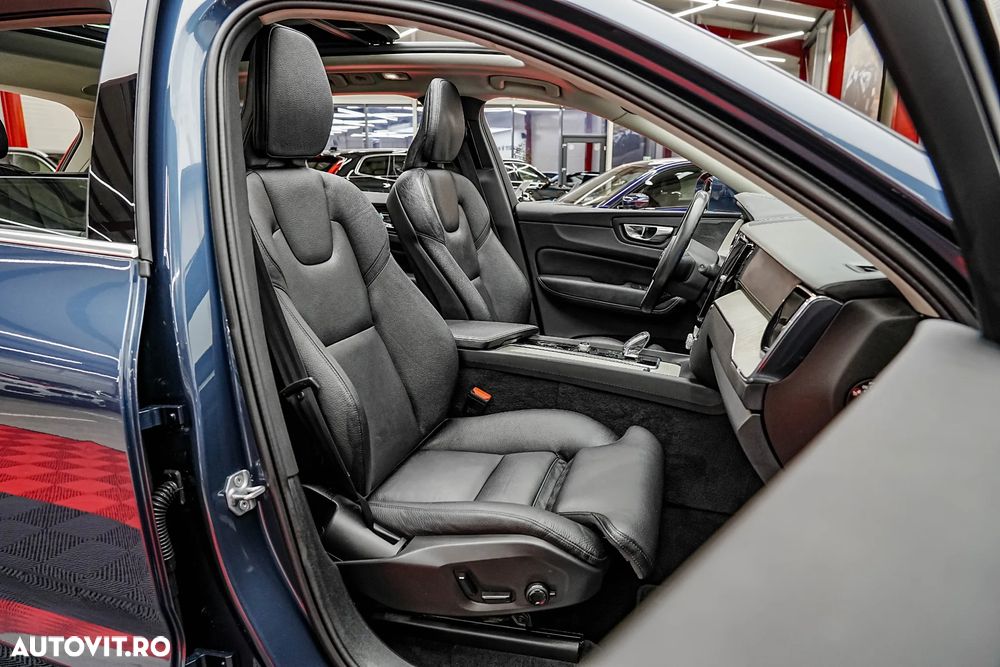 Volvo XC 60 Recharge T6 Twin Engine eAWD Inscription Expression - 8