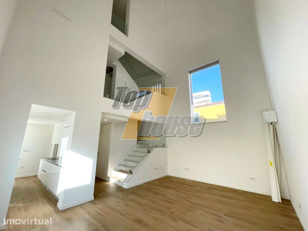 Moradia T3 Nova - Costa de Caparica - Pronta Habitar - Grande imagem: 4/40