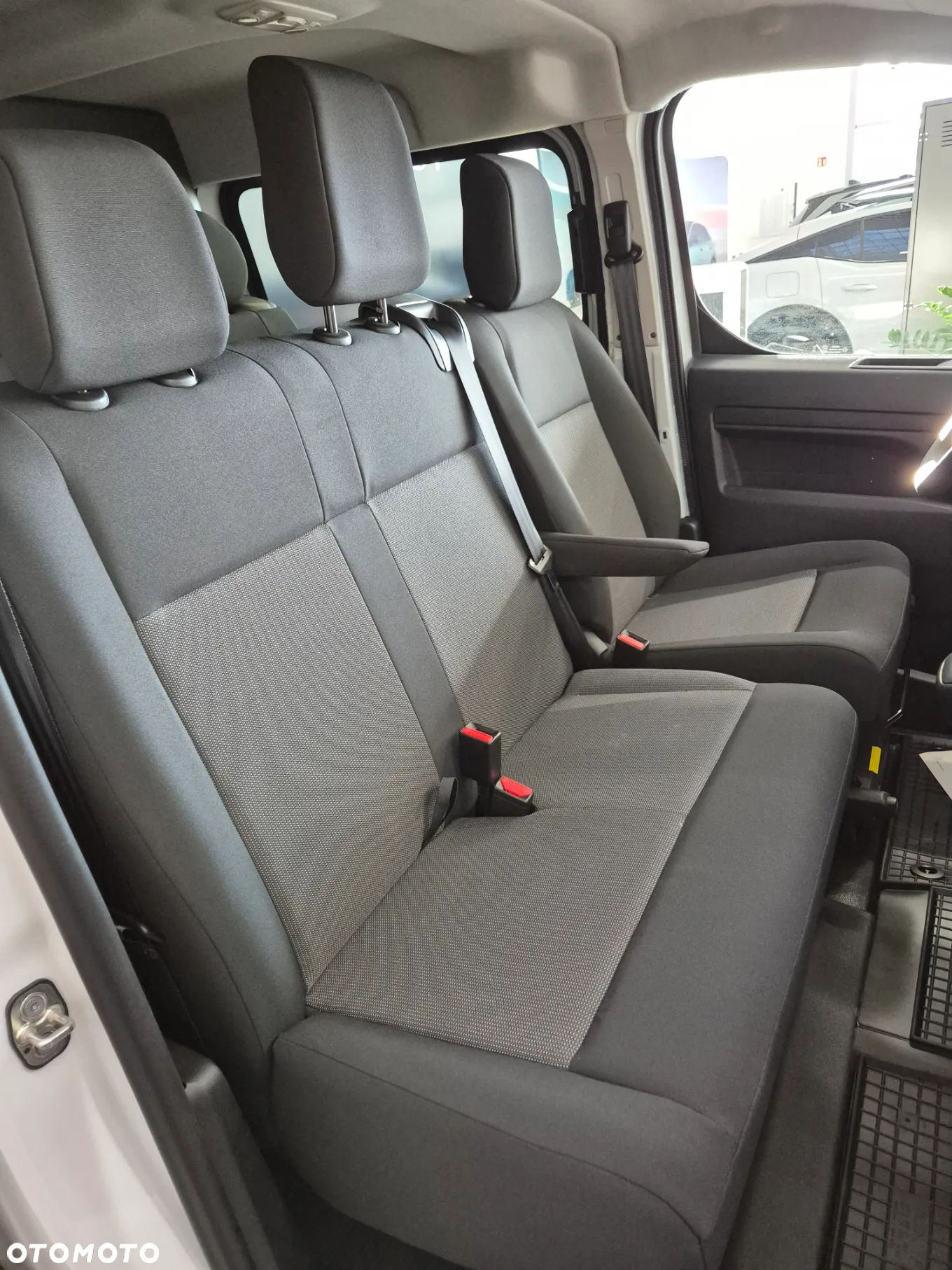 Peugeot Nowy Expert Furgon Long Brygadowy 6 miejsc 2.0 HDI 144KM !! OD RĘKI !! - 12