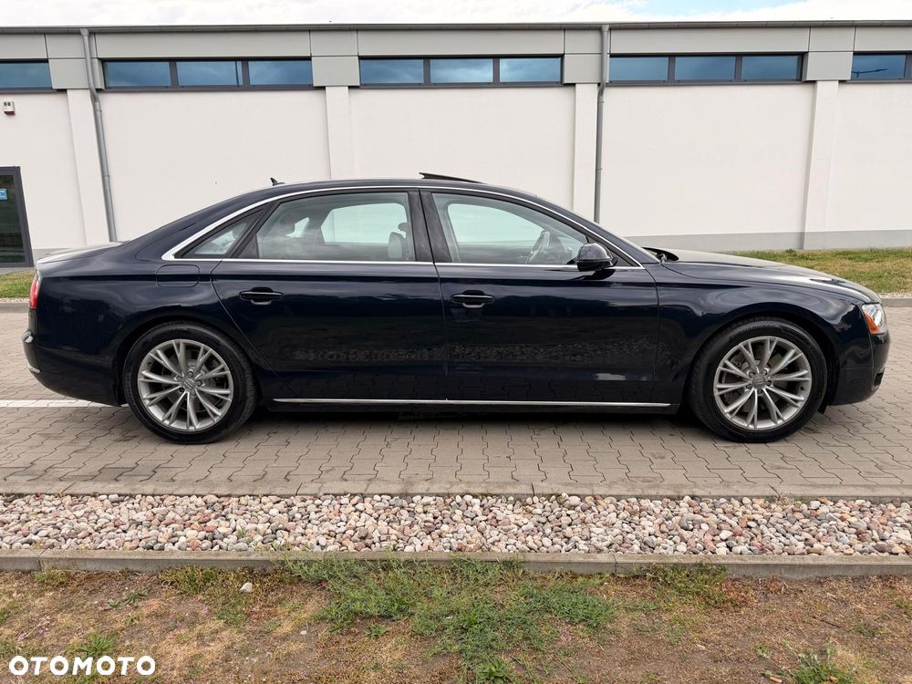 Audi A8 4.2 FSI L Quattro - 1
