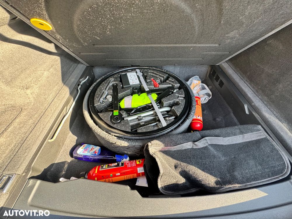 Volkswagen Touareg V6 TDI R-Style - 21