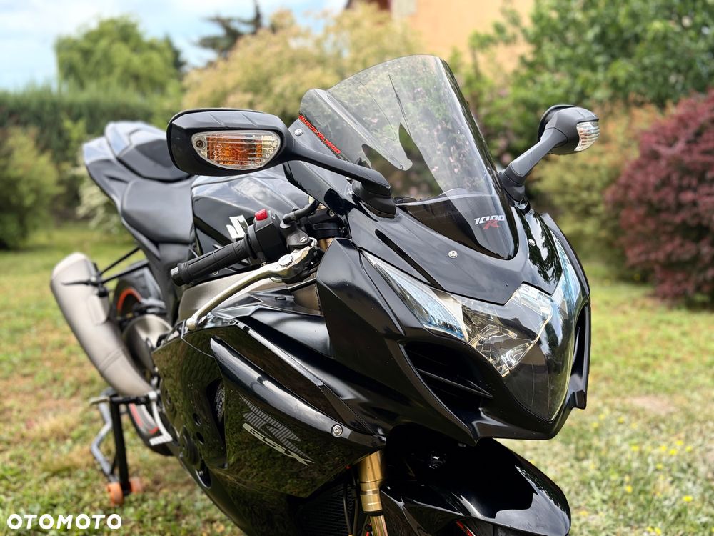 Suzuki GSX-R - 15