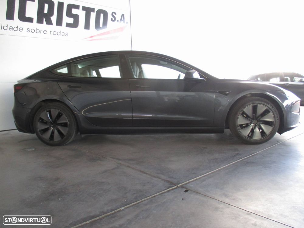 Tesla Model 3 Standard Range Plus RWD - 4
