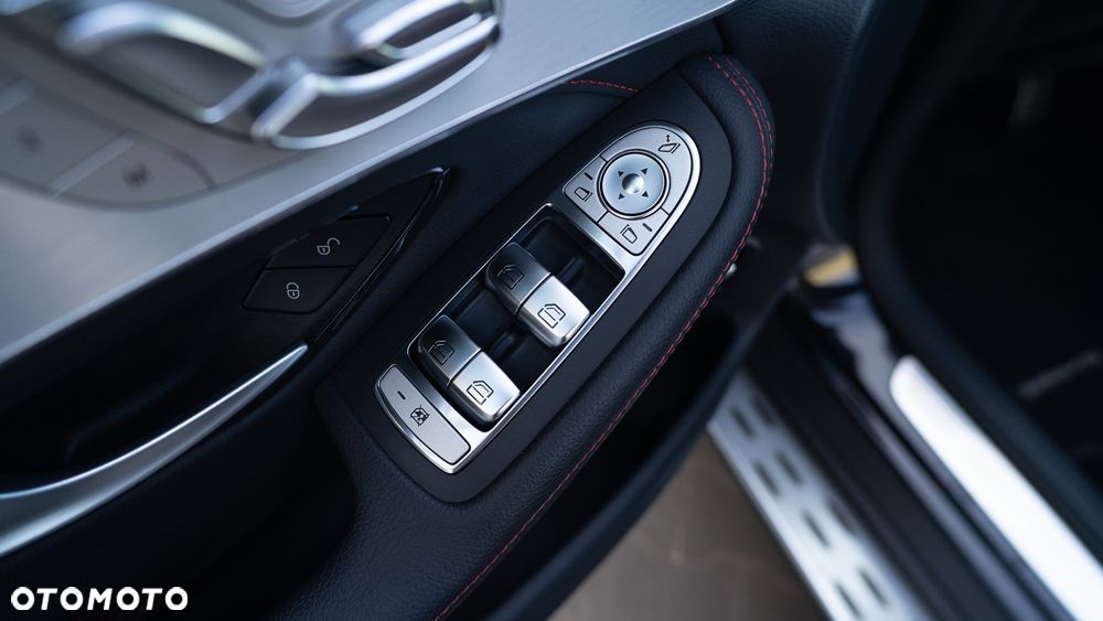Mercedes-Benz GLC AMG 43 4Matic AMG Speedshift TCT 9G - 25
