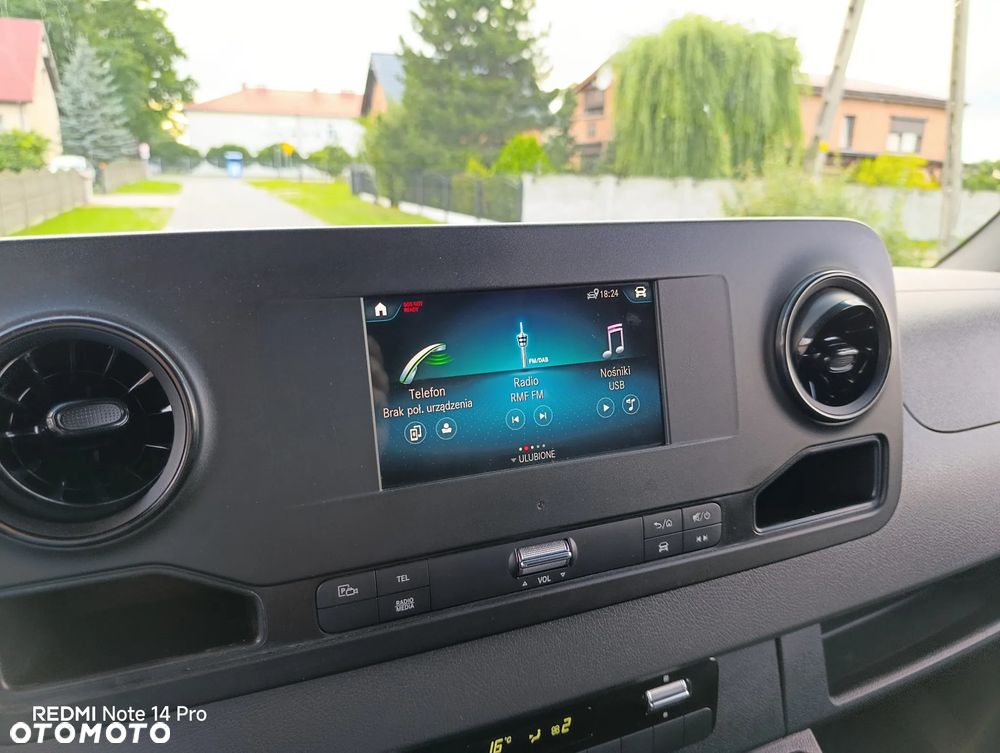 Mercedes-Benz Sprinter - 16