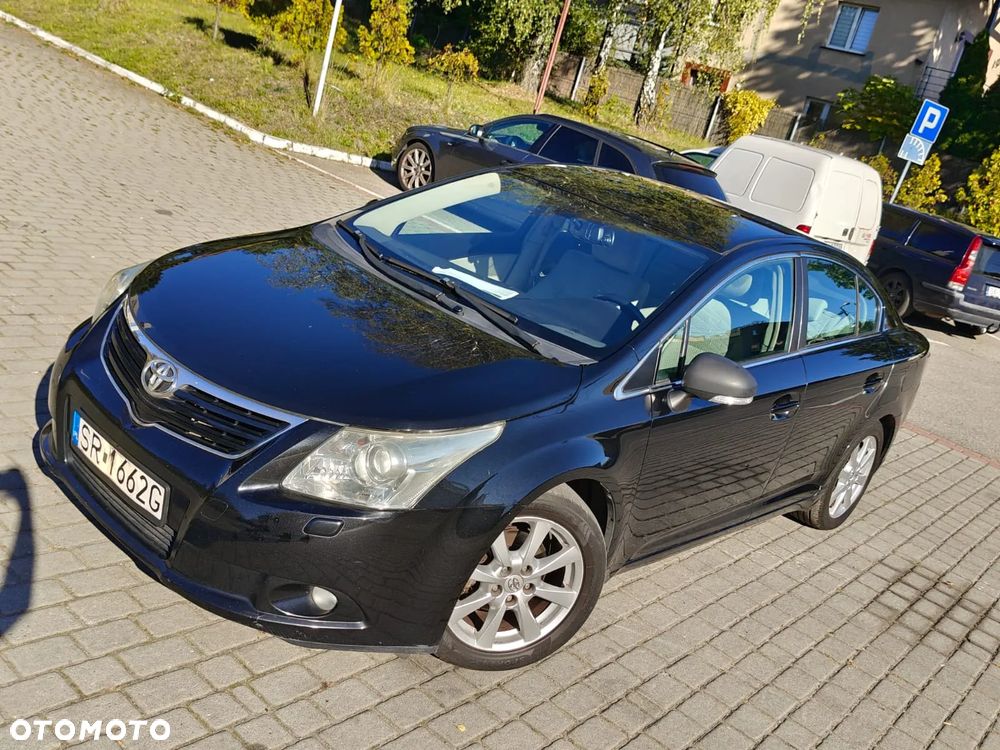 Toyota Avensis 2.0 D-4D Premium - 25