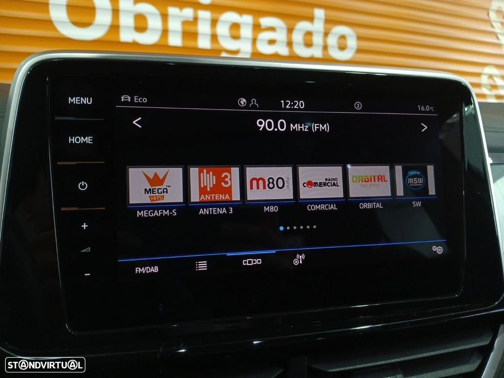 VW T-Roc 2.0 TDI R-Line DSG - 25
