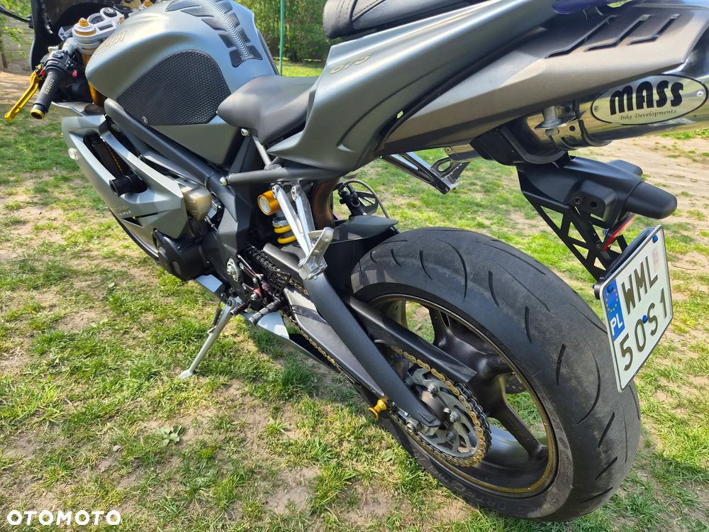 Triumph Daytona - 7