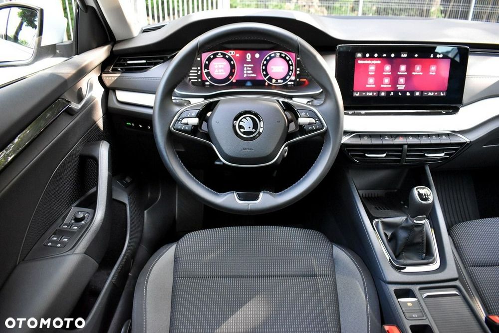 Skoda Octavia 1.5 TSI Selection - 14