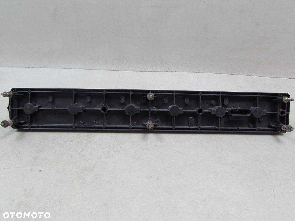 IVECO DAILY 99-06 WLAD LAMPY PRAWY TYL - 4