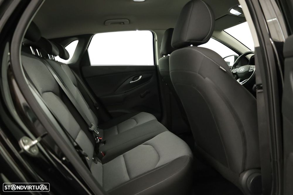 Hyundai i30 1.0 T-GDI Style Plus DCT - 22