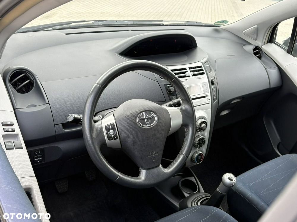 Toyota Yaris 1.0 VVT-i Comfort - 9