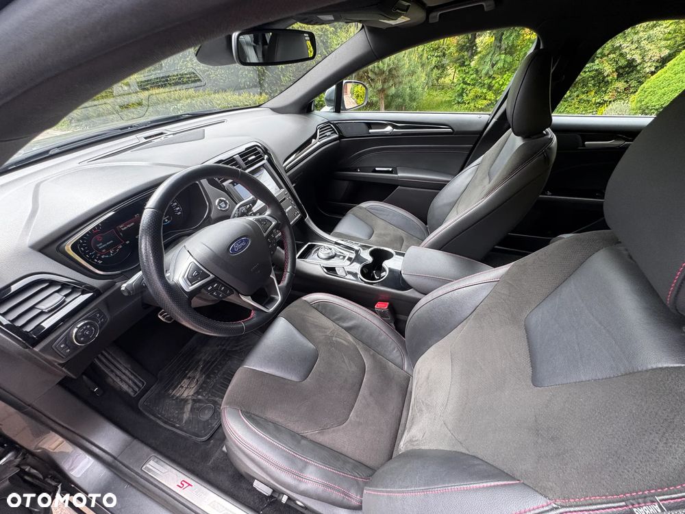 Ford Mondeo 2.0 EcoBlue ST-Line - 11
