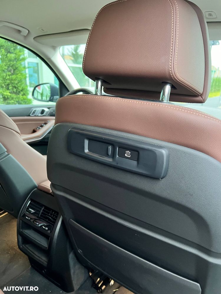 BMW X5 xDrive35i - 16