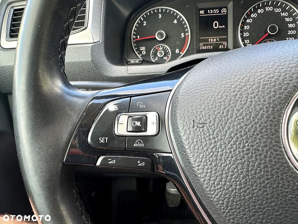 Volkswagen Caddy 2.0 TDI Comfortline - 19