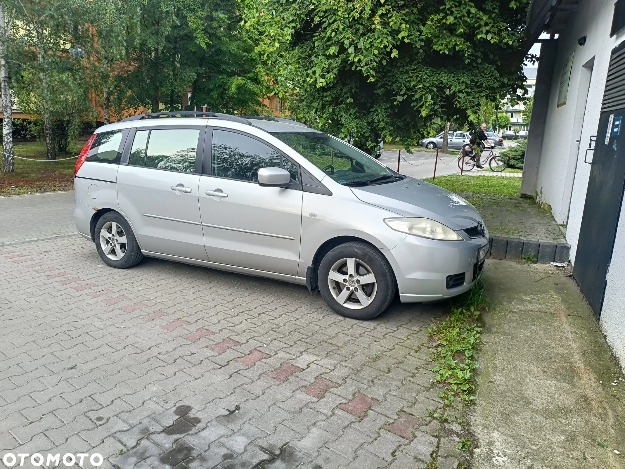 Mazda 5 - 4