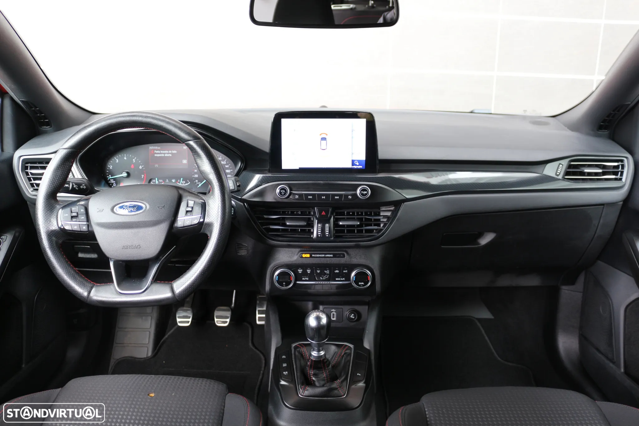 Ford Focus SW 1.0 EcoBoost S&S ST-LINE - 13