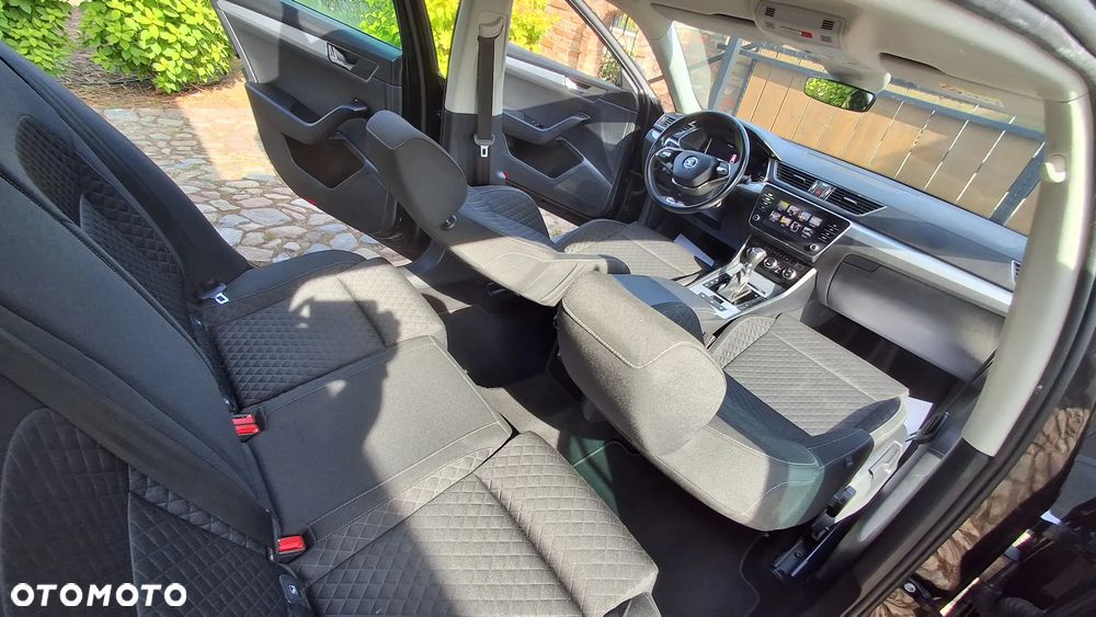 Skoda Superb 1.4 TSI Plug-In Hybrid Style DSG - 8