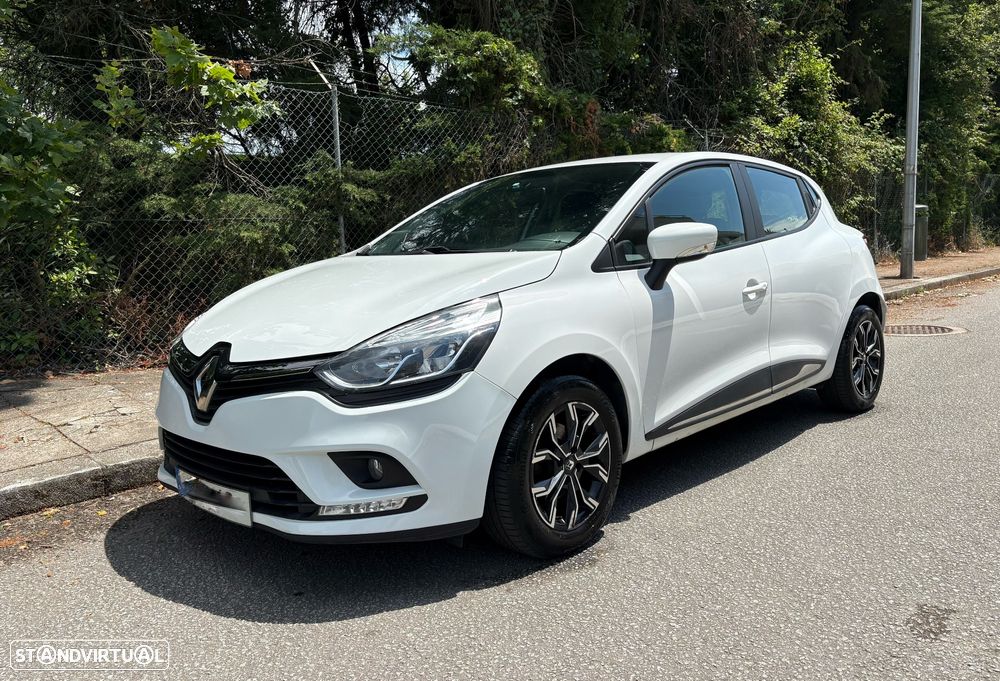 Renault Clio 0.9 TCe Limited - 23