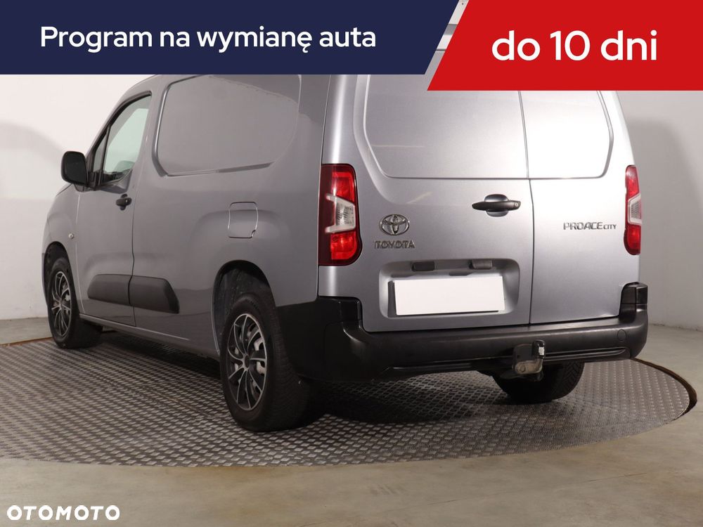 Toyota proace-city - 6