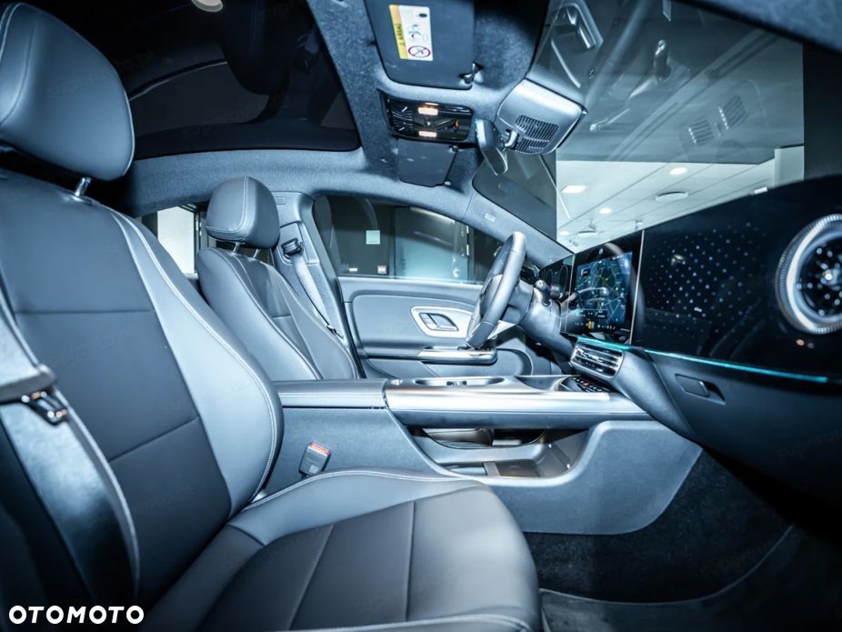 Mercedes-Benz CLA 200 mHEV 8G-DCT - 8