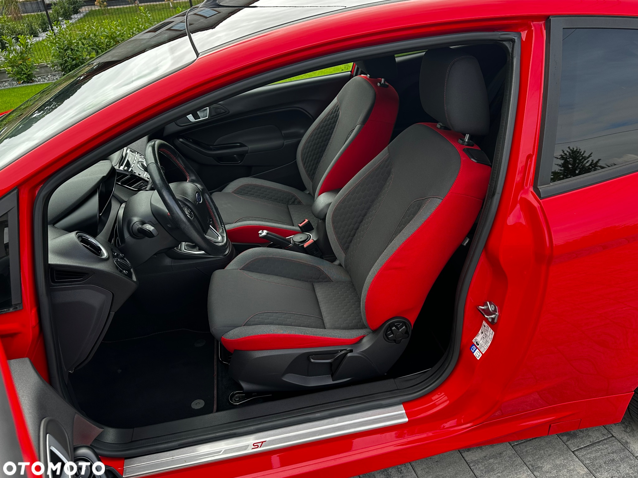 Ford Fiesta 1.0 EcoBoost ST-Line Red ASS - 24