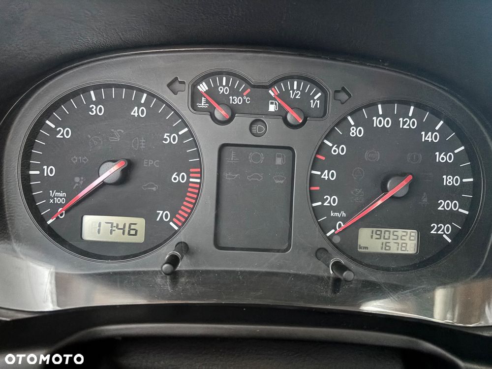 Volkswagen Golf - 15