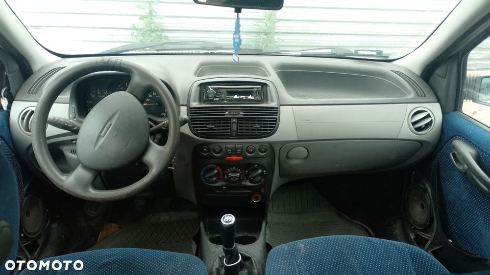 Tylko Części Fiat Punto II 1.9 JTD 8V 188A2000 80KM 58kW 99r-03r 5D lakier 647 - 9