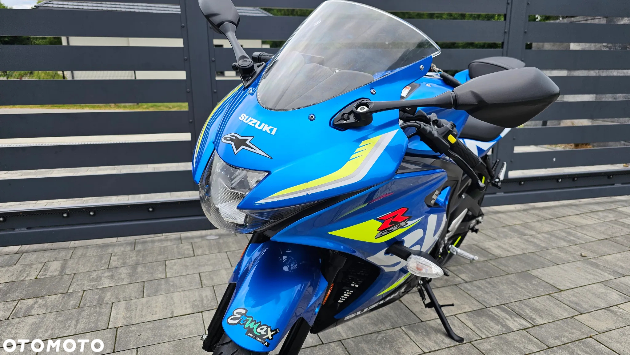 Suzuki GSX-R - 3