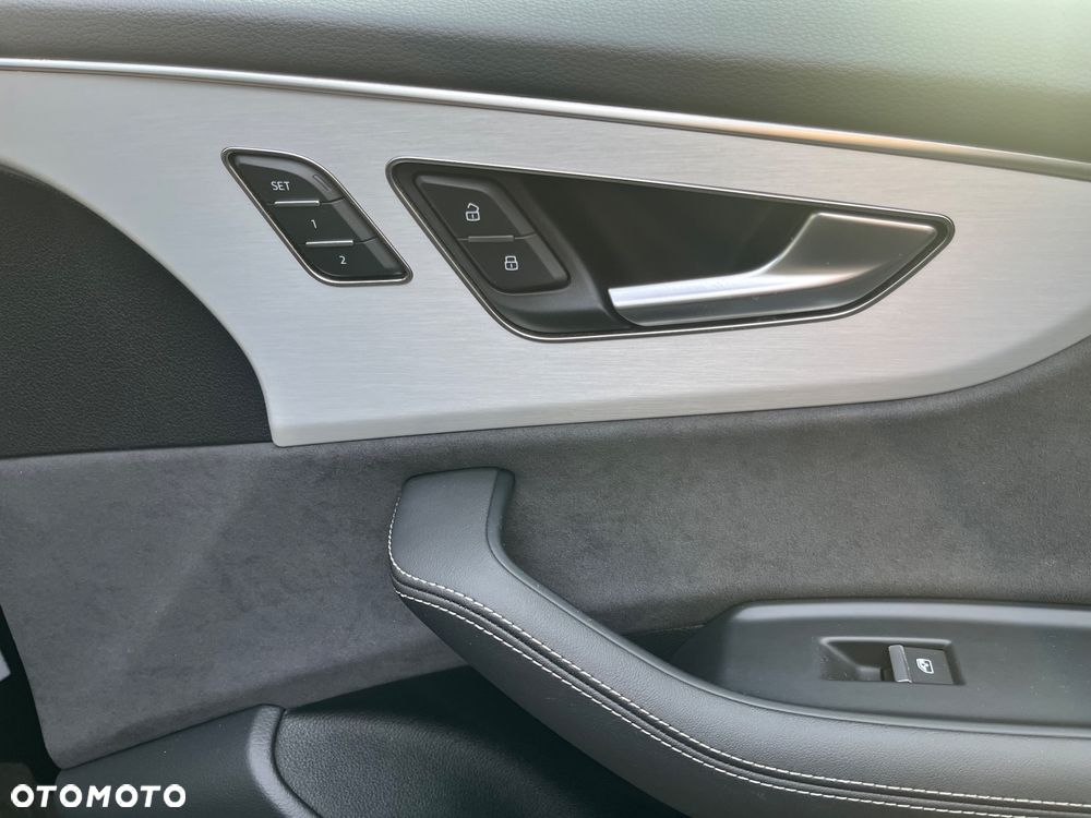 Audi Q8 50 TDI mHEV Quattro Black Edition Tiptronic - 23