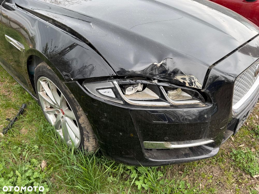 Jaguar XJ 3.0 D V6 LWB Portfolio - 5