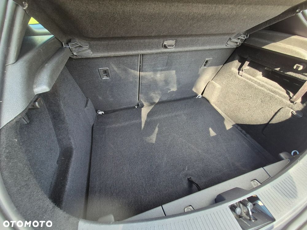 Opel Astra - 21